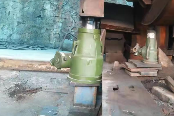 91粉色视频在线观看螺旋千斤顶顶升作业设备检修工程